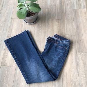Indigo Palms Medium Wash Jeans